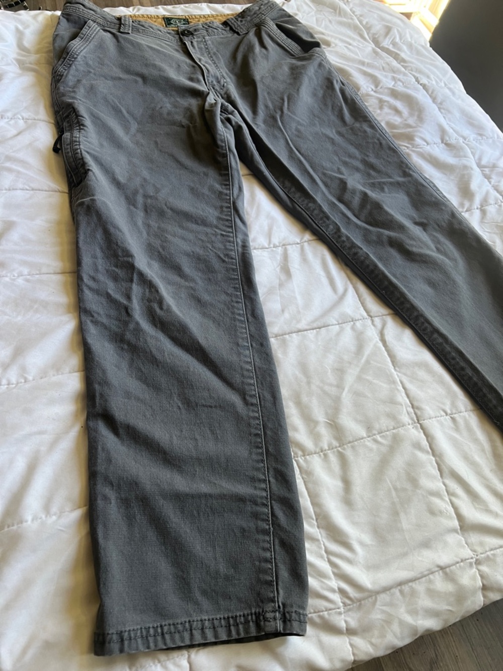 G.H. BASS & CO. MEN’S GREY DURABLE PANTS - Picture 2 of 5
